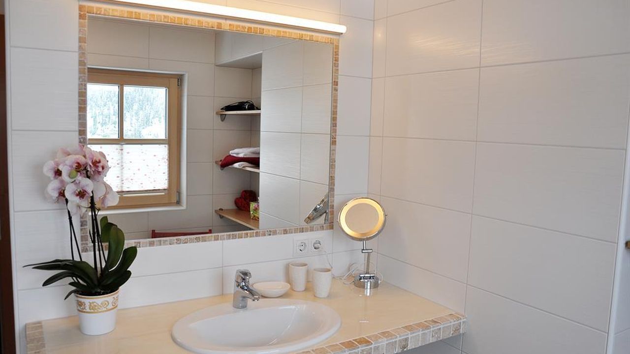 Bad Appartement I  "Almrausch" Bad Appartement I  "Almrausch"